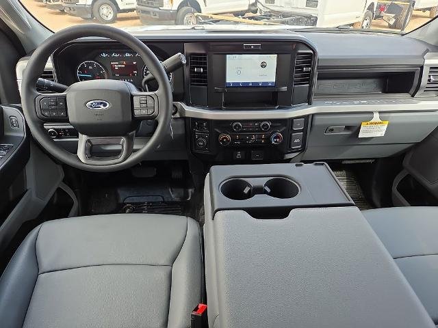 New 2026 Oxford White Ford F-350® XL image 41