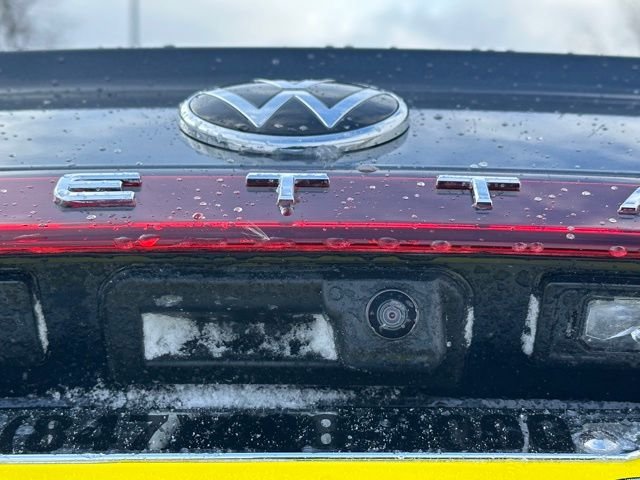 2025 Volkswagen Jetta SE - Photo 15