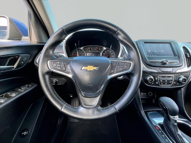 Used 2024 Lakeshore Blue Metallic Chevrolet LT image 17