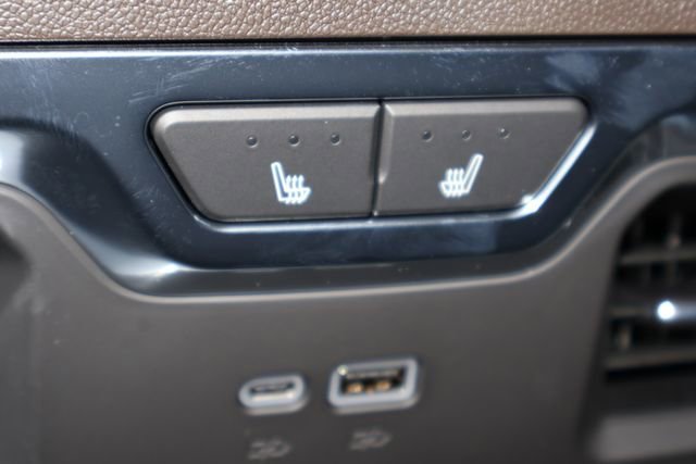 2026 GMC Sierra 3500HD Denali - Photo 17