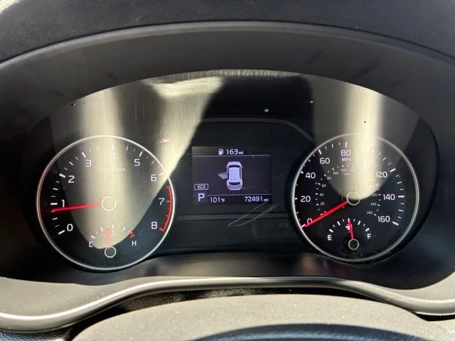 Used 2022 Steel Gray Kia LX image 14