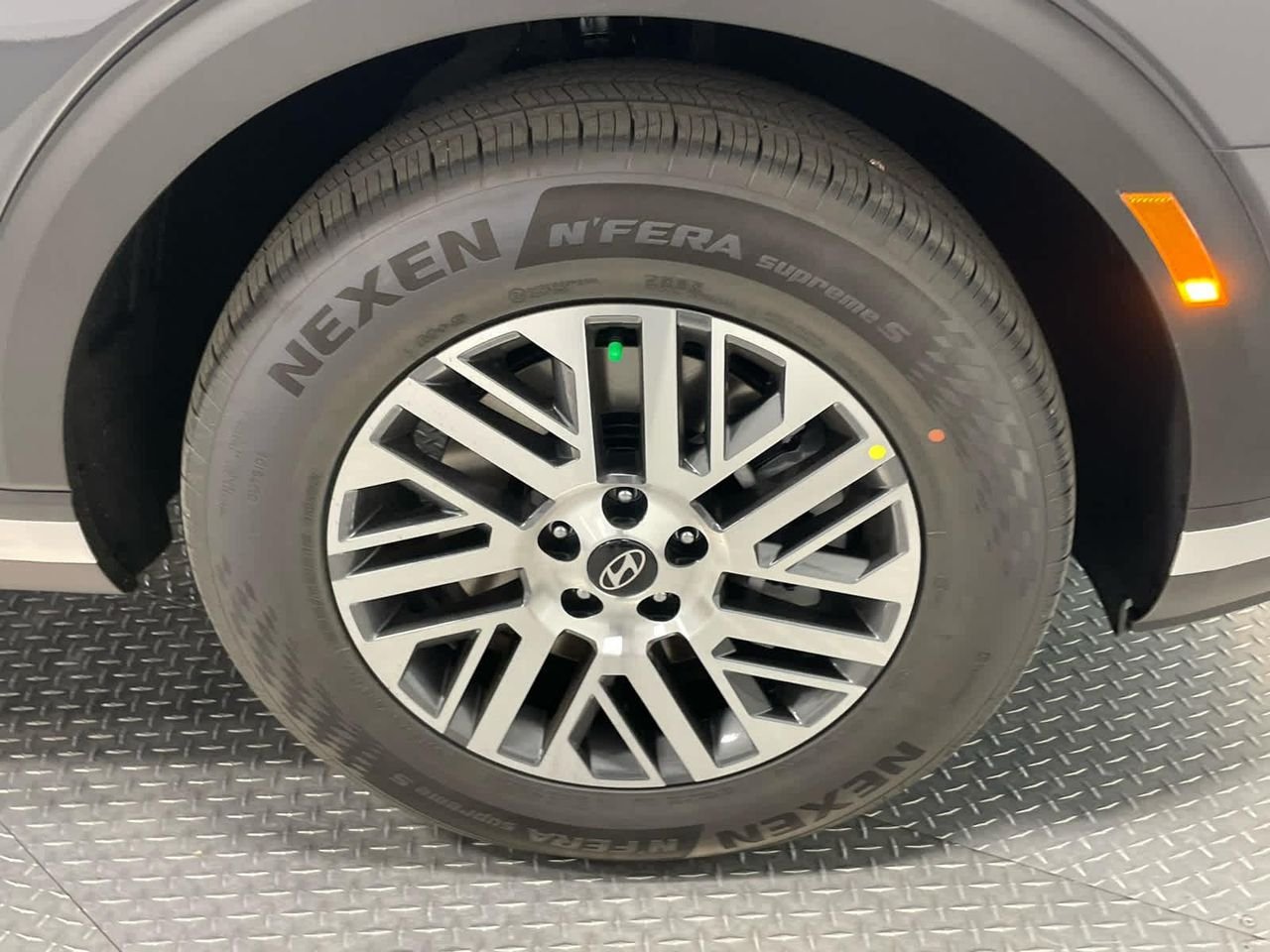 New 2026 Ecotronic Gray Pearl Hyundai SEL AWD image 19
