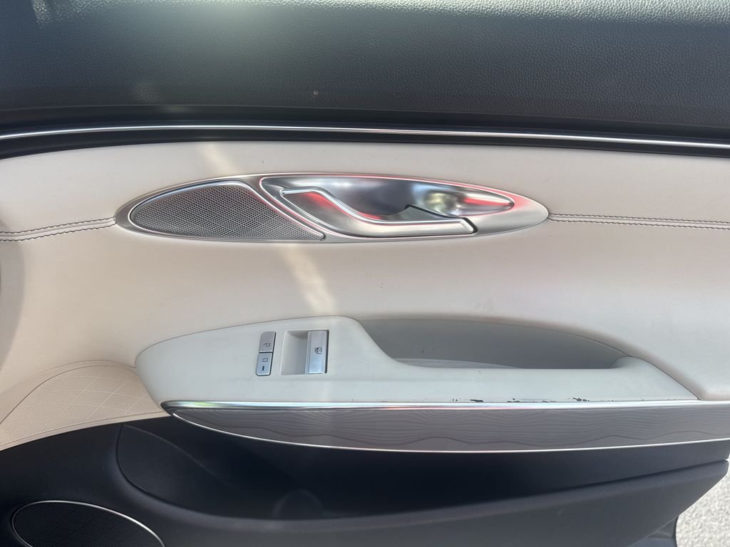 2023 GENESIS GV70 Standard - Photo 14
