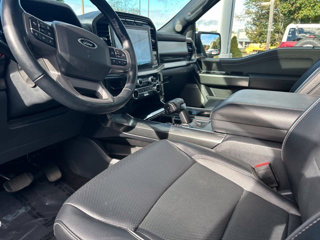 Used 2022 Gray Ford Lariat image 21