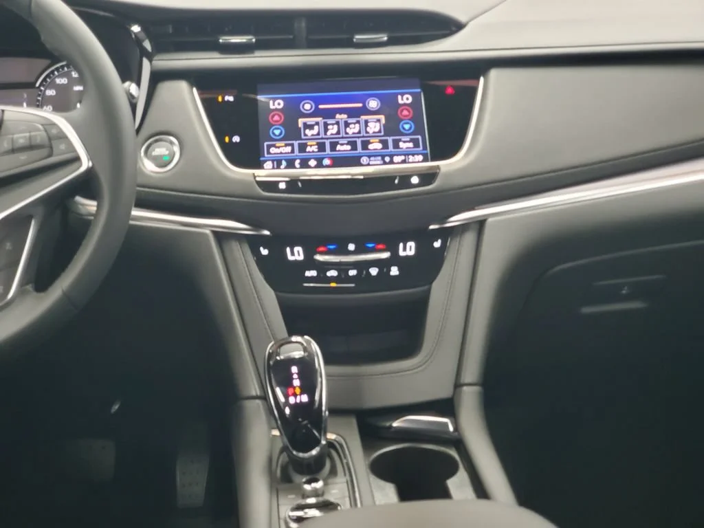 2026 Cadillac XT5 Luxury - Photo 27