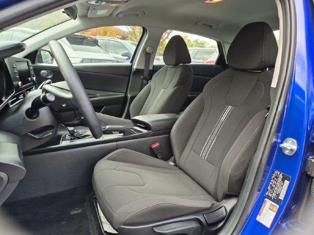 Used 2023 Blue Hyundai SEL image 11
