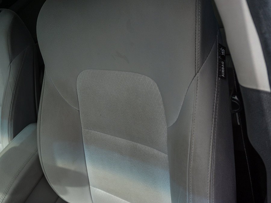 Used 2018 Gray Hyundai SEL image 20