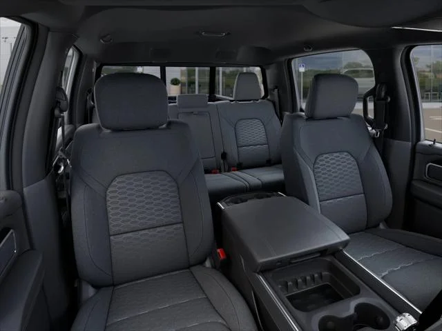 New 2025 Diamond Black Crystal Pearl-Coat Exterior Paint RAM BIG HORN image 68