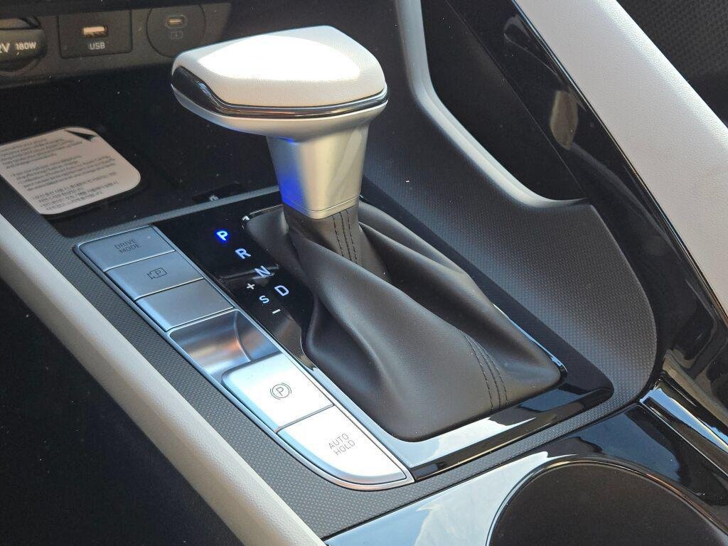 New 2026 Silver Hyundai Limited image 27