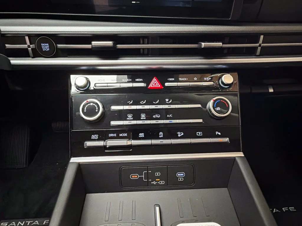 New 2027 Serenity White Hyundai SE image 24