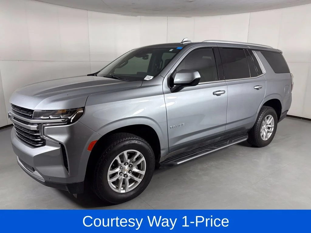 Used 2023 STERLING GRAY METALLIC Chevrolet LT image 5