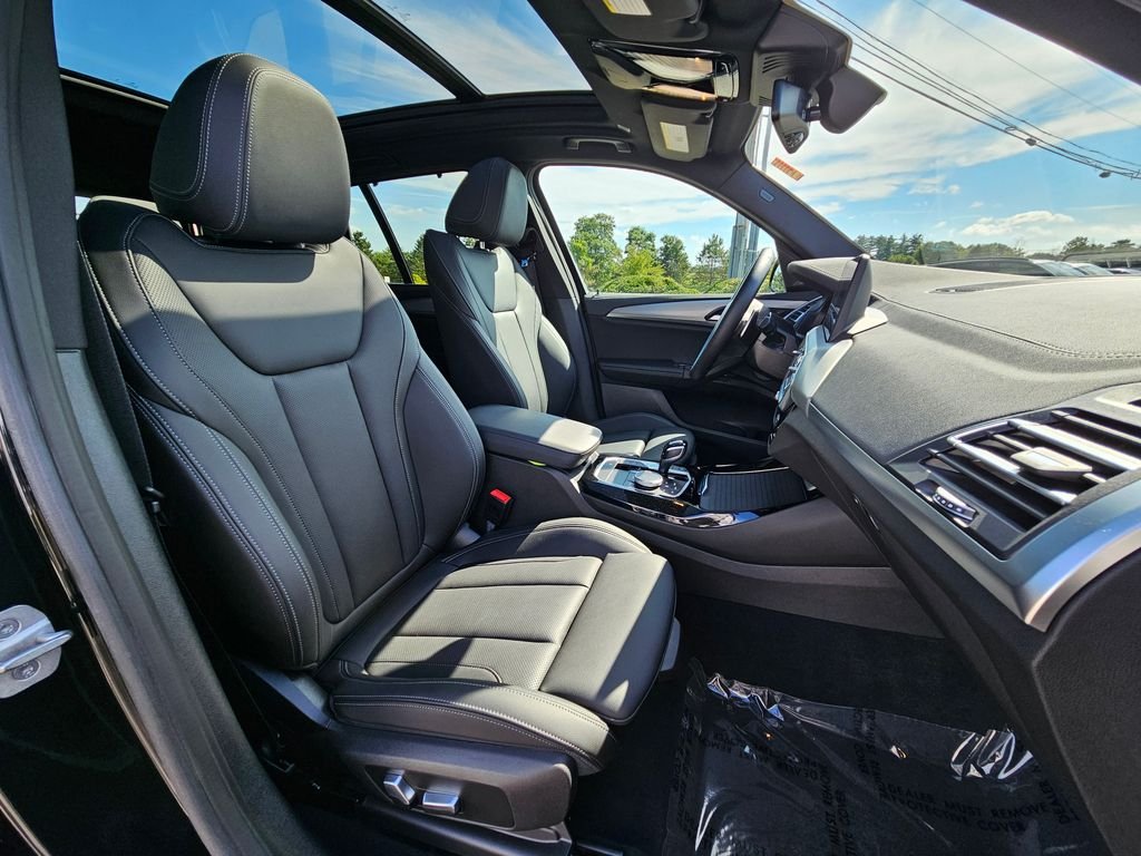 Certified Used 2023 Black Sapphire Metallic BMW xDrive30i image 16