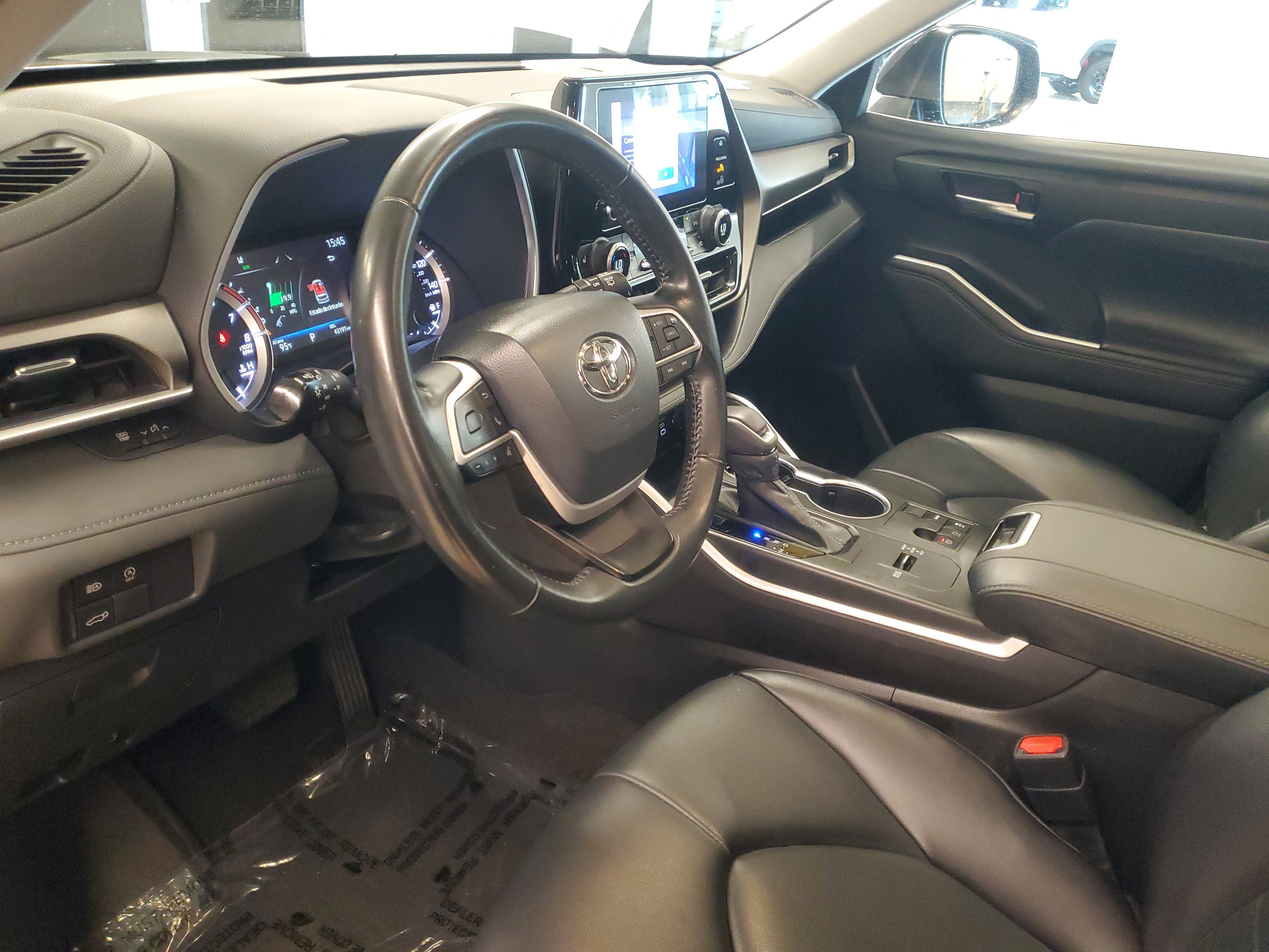Used 2023 Blueprint Toyota XLE image 17
