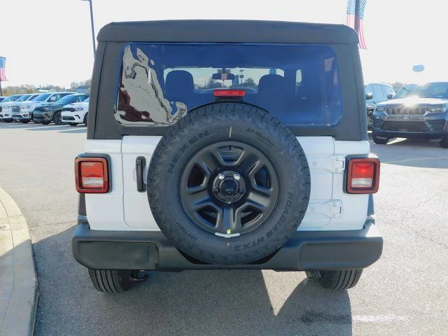 New 2026 Bright White Clear-Coat Exterior Paint Jeep Sport image 22