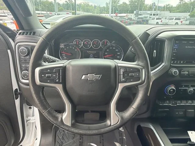Used 2021 Summit White Chevrolet LT Trail Boss image 20