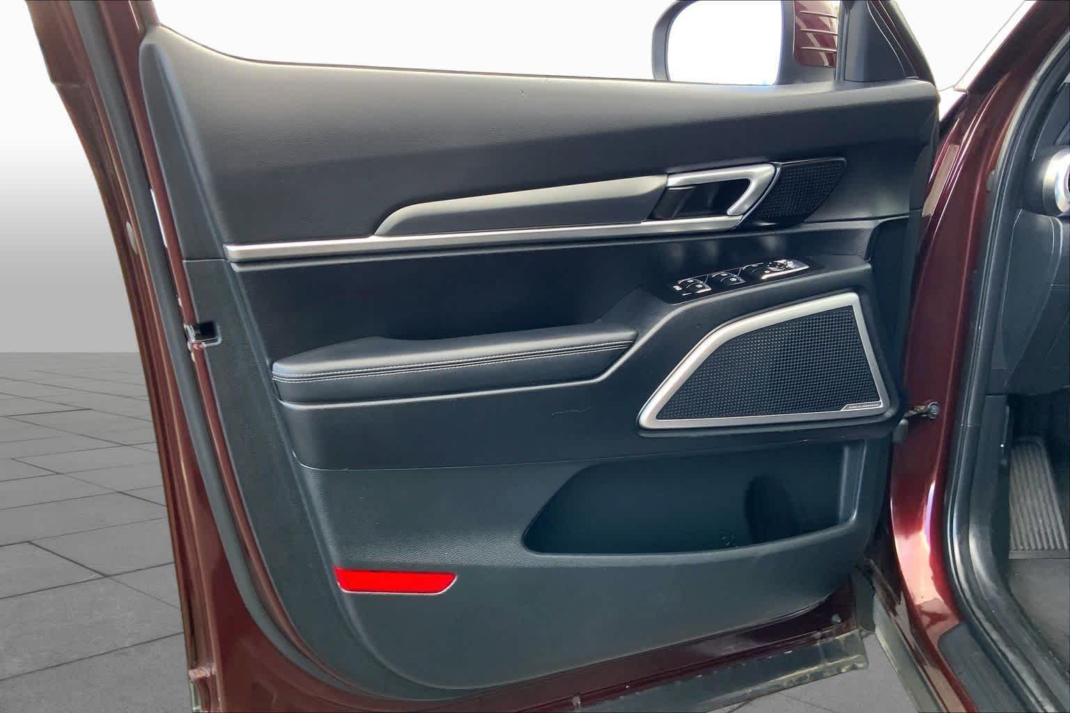 2022 Kia Telluride LX - Photo 19