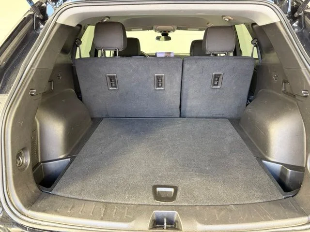 Used 2025 Black Chevrolet LT image 42