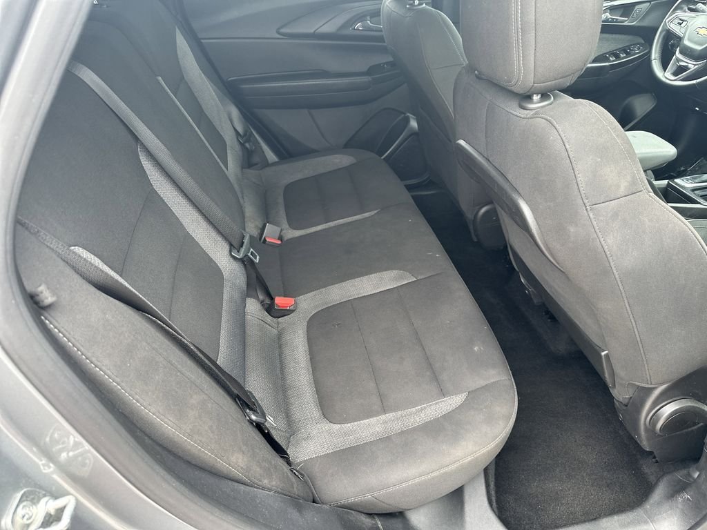 Used 2026 Gray Chevrolet LT image 33