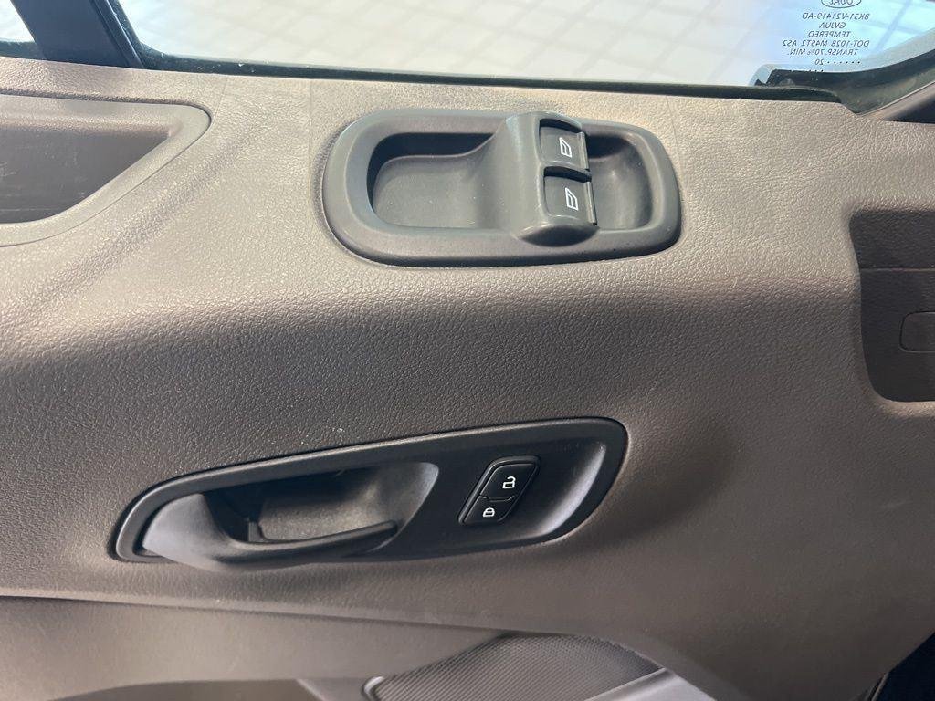 Used 2020 Black Metallic Ford XLT image 7