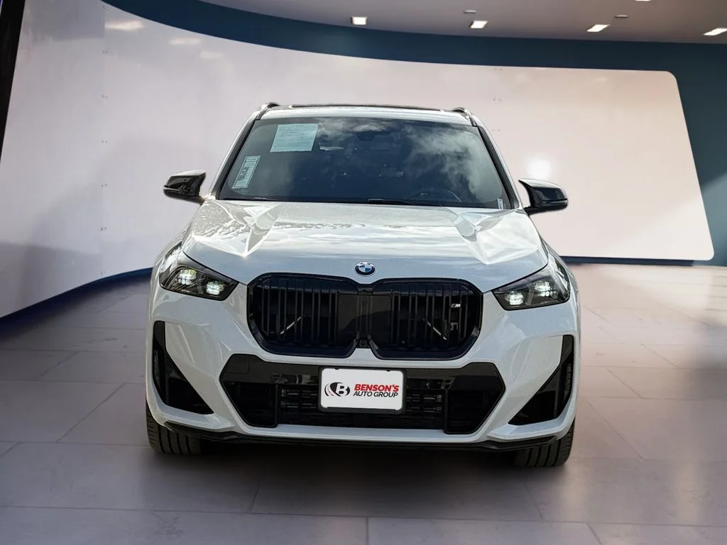 2026 BMW X1 M35i - Photo 8