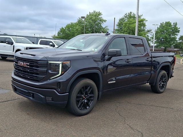 Used 2024 Titanium Rush Metallic GMC Elevation image 3