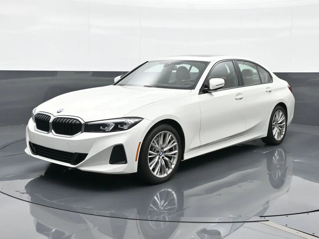 2023 BMW 3 Series 330i Sedan's photo