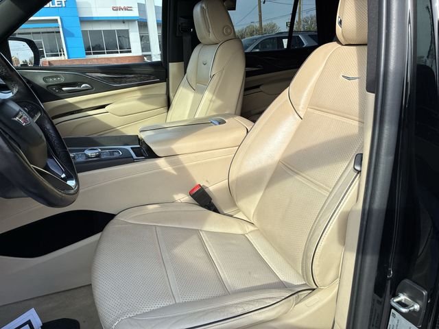 Used 2023 Black Cadillac Premium Luxury image 11