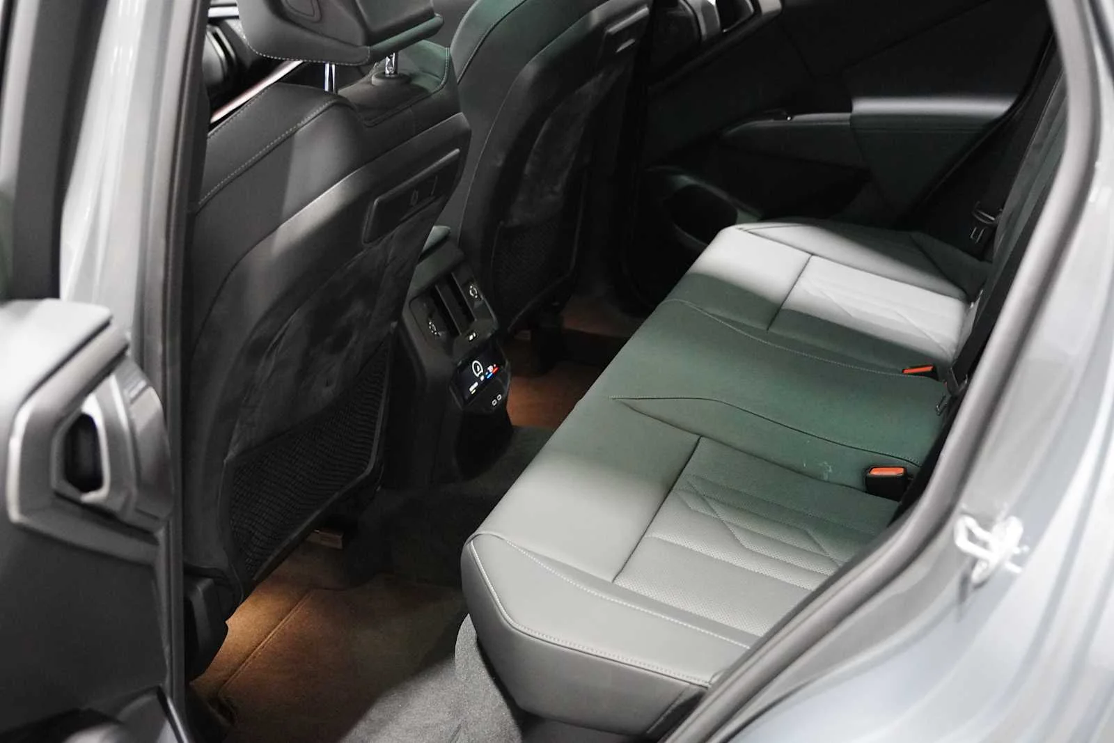 Certified Used 2026 Skyscraper Grey Metallic BMW 30 xDrive image 24