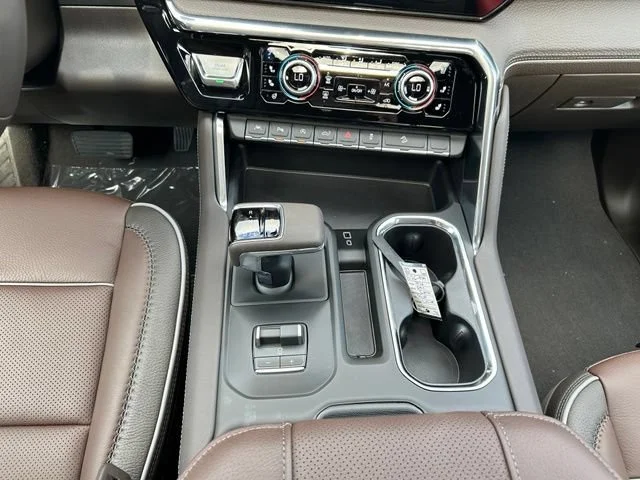 2026 GMC Sierra 1500 Denali - Photo 17