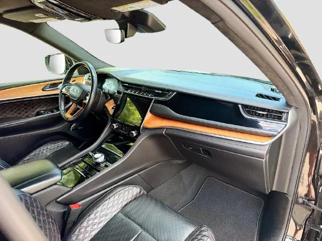 2022 Jeep Grand Cherokee Summit Reserve - Photo 14