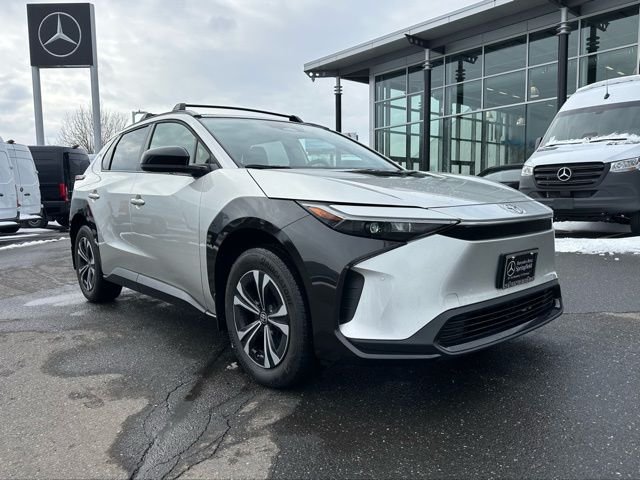 2025 Toyota bZ4X XLE