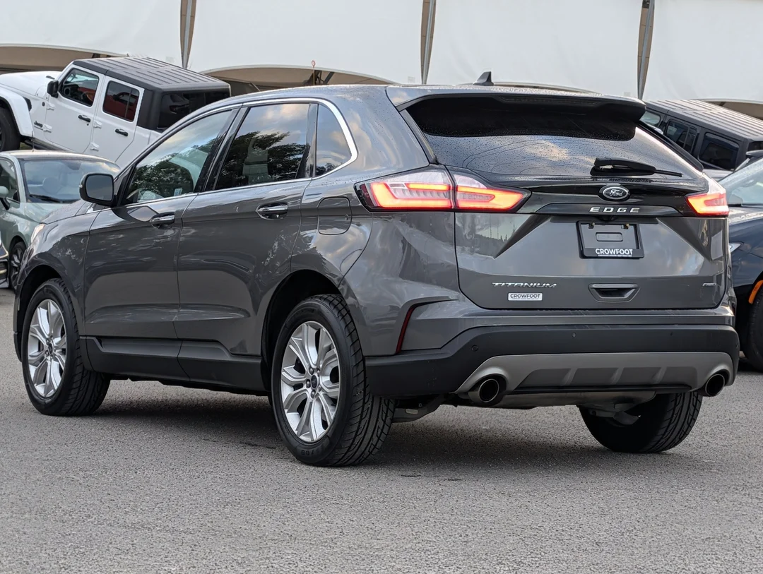 Used 2022 Grey Ford Titanium - AWD - Leather Seats - Parking Sensors - Blind Spot Monitor & More! image 6