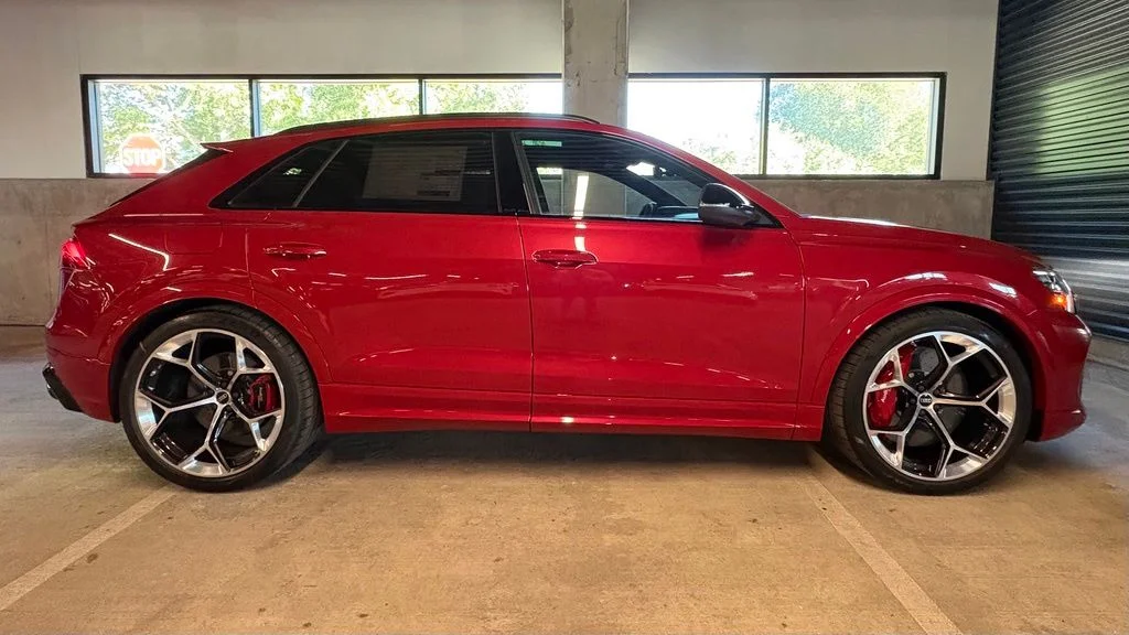 New 2027 Chili Red Metallic Audi 4.0T image 9