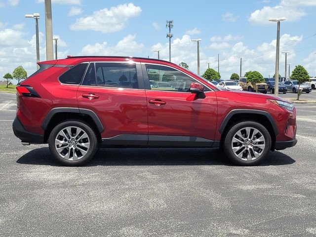 Used 2023 Red Toyota XLE Premium image 6