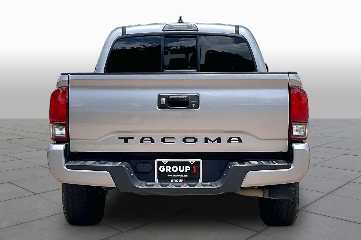 Used 2018 Silver Sky Metallic Toyota SR image 5