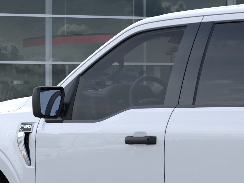 New 2026 Oxford White Ford XLT image 21