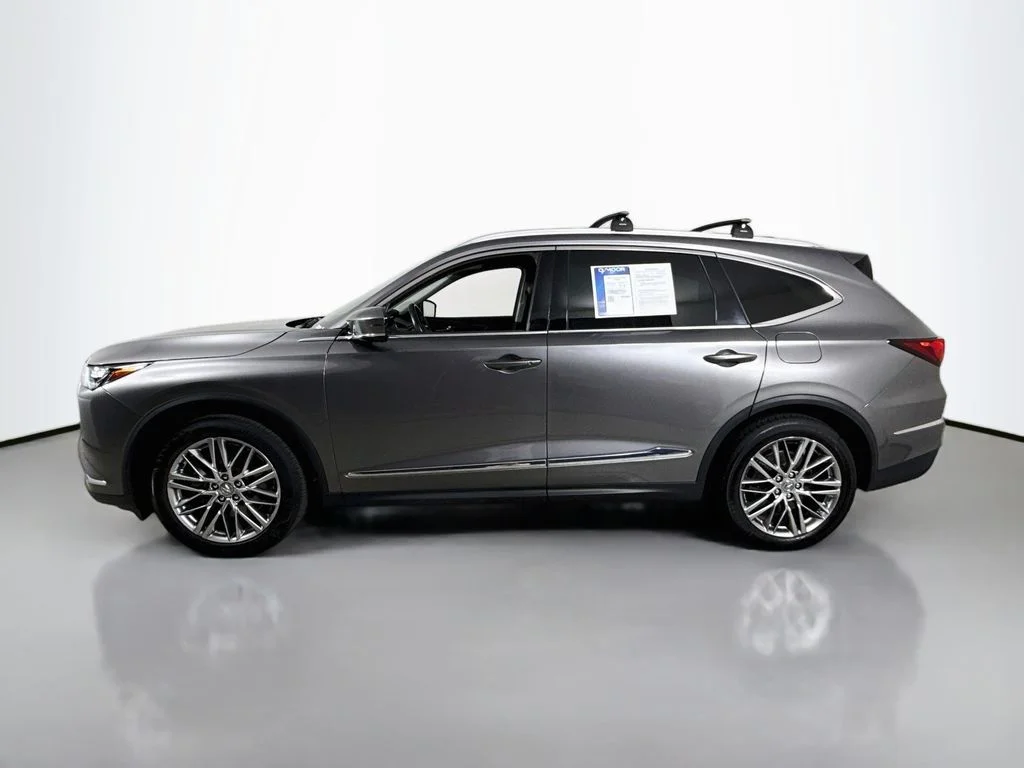 Used 2022 Liquid Carbon Metallic Acura w/Advance Package image 11