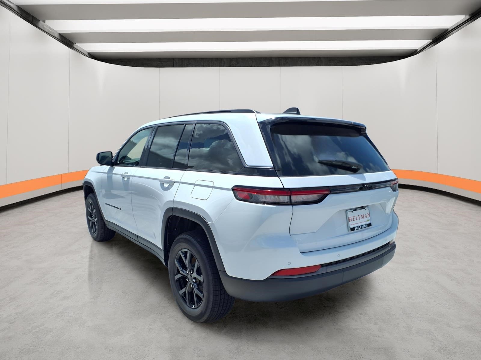 New 2026 Bright White Clear-Coat Exterior Paint Jeep Laredo Altitude image 2