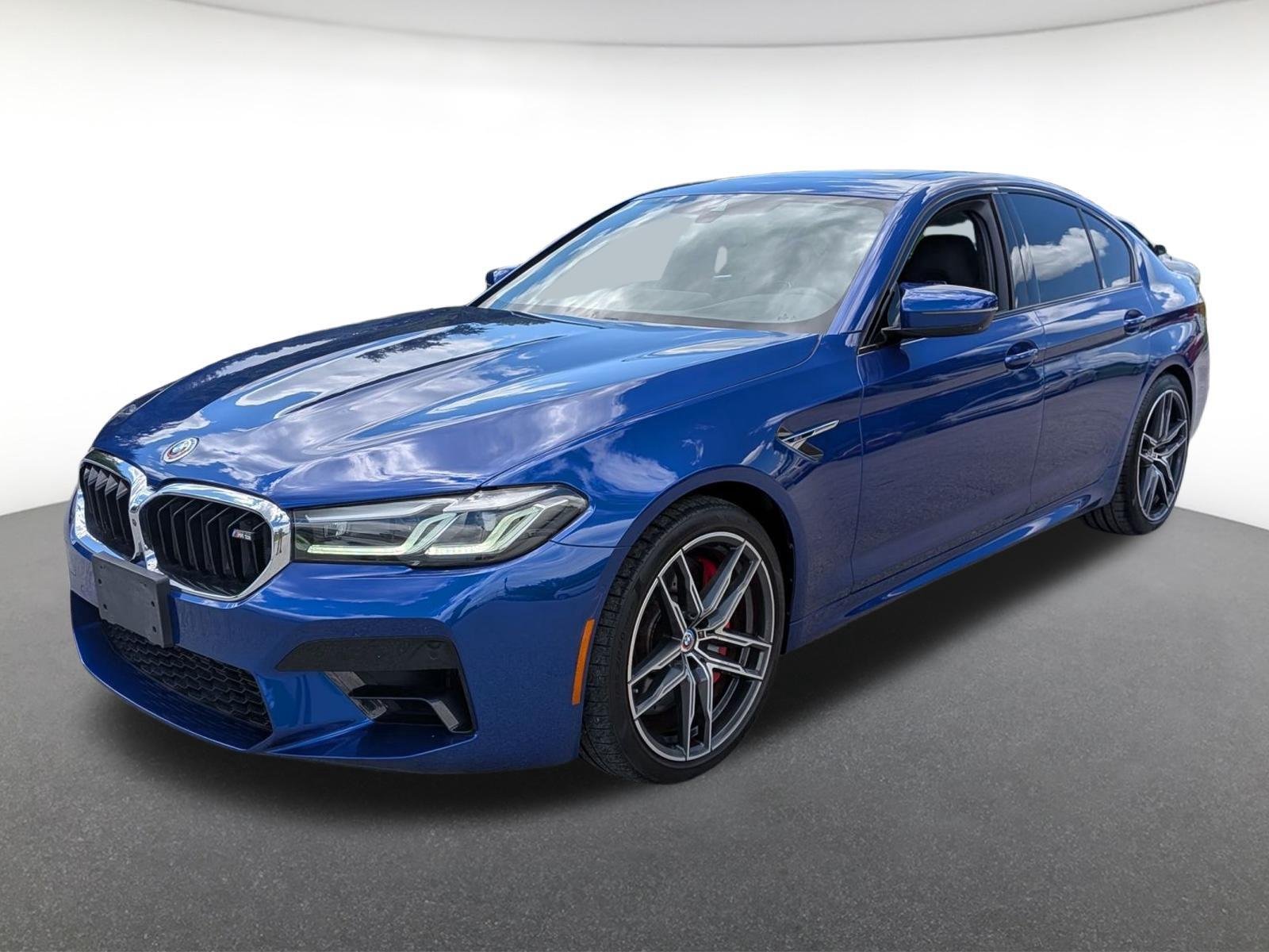 2023 BMW M5
