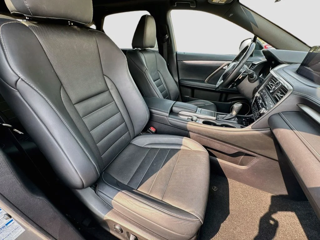 Used 2021 Silver Lexus 350 F Sport Handling image 38