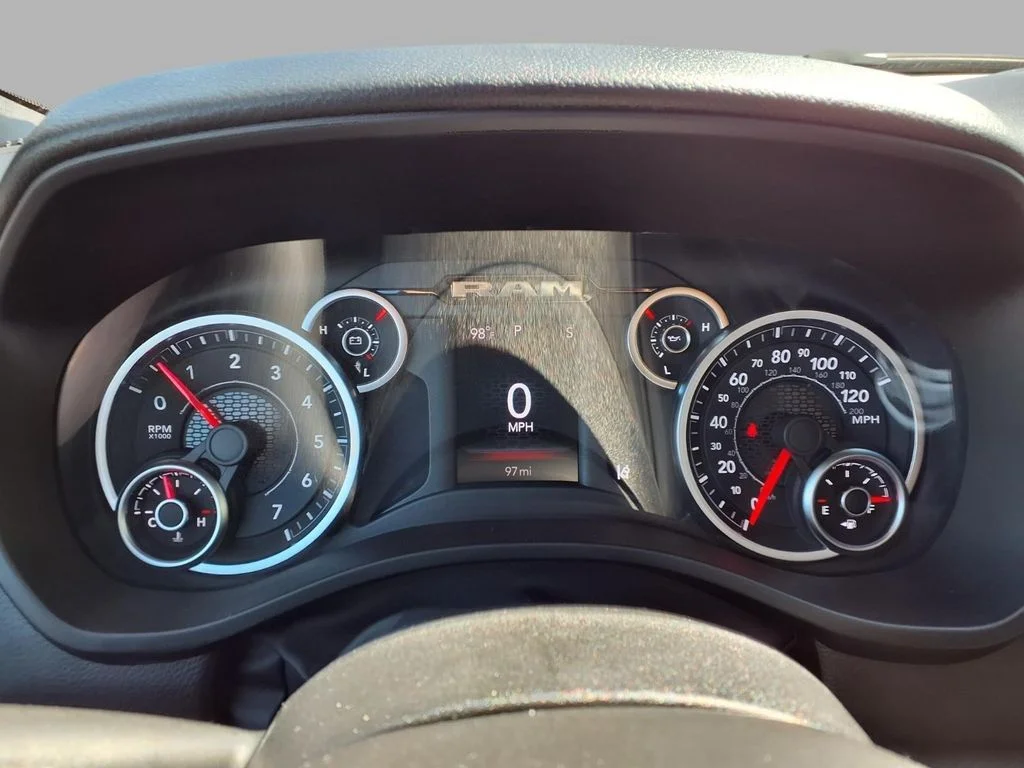 2025 RAM Ram 1500 Pickup Tradesman - Photo 18
