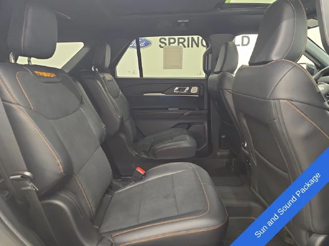 New 2027 Star White Metallic Tri-Coat Ford Tremor® image 13