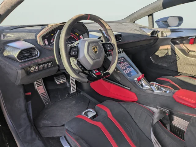 Used 2023 Black Lamborghini Base image 12