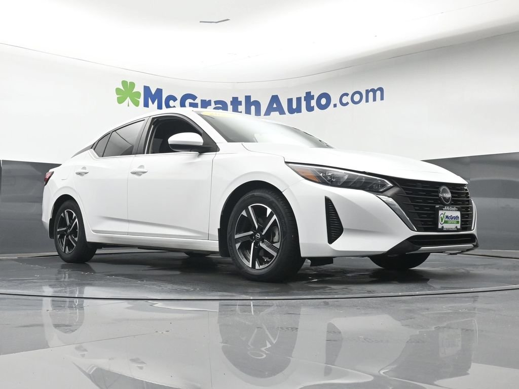 Used 2025 White Nissan SV image 26