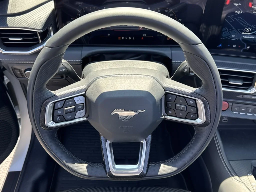 2025 Ford Mustang EcoBoost Premium Convertible - Photo 20