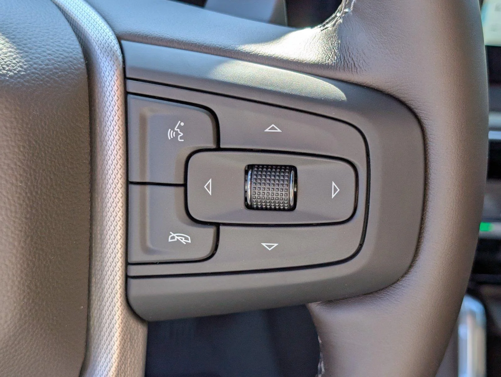 New 2026 Glacier White Tricoat GMC Denali image 30