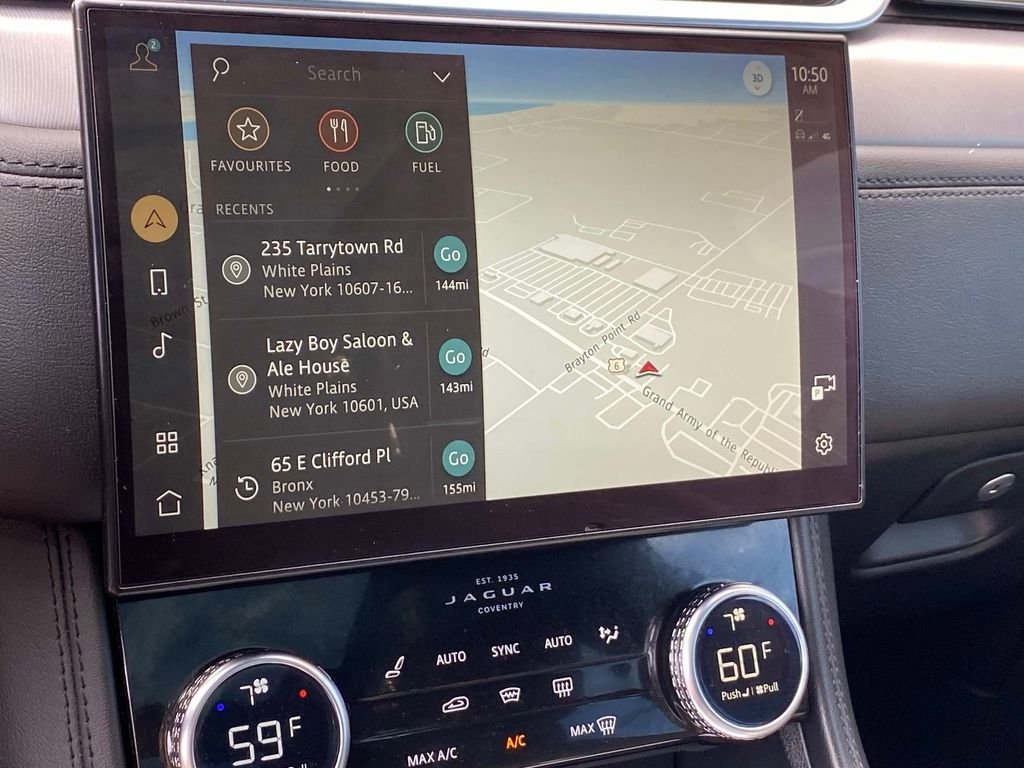 Used 2021  Jaguar P250 image 13