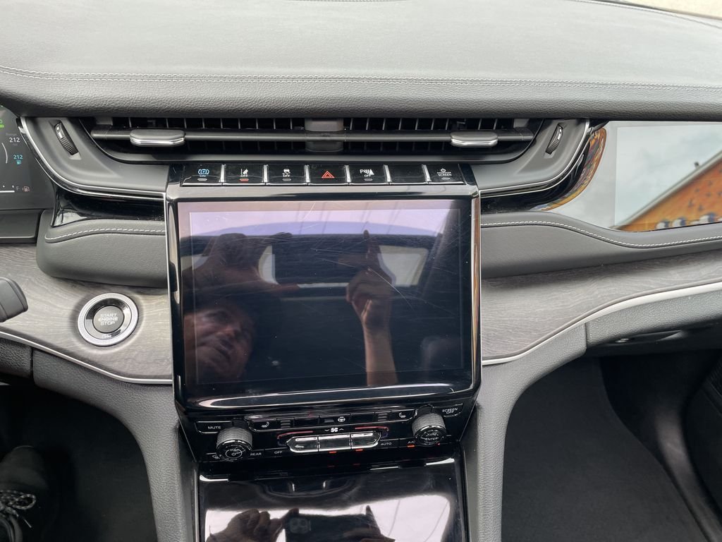 Certified Used 2024 Black Jeep 4xe image 18