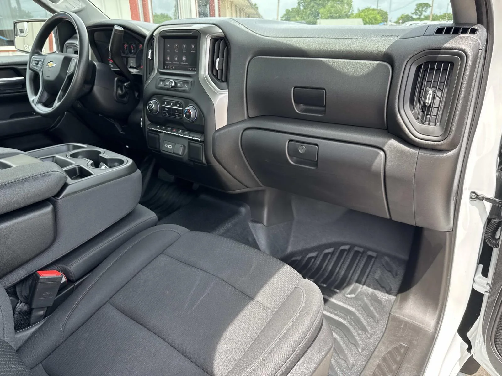 Used 2025 Summit White Chevrolet Work Truck image 11