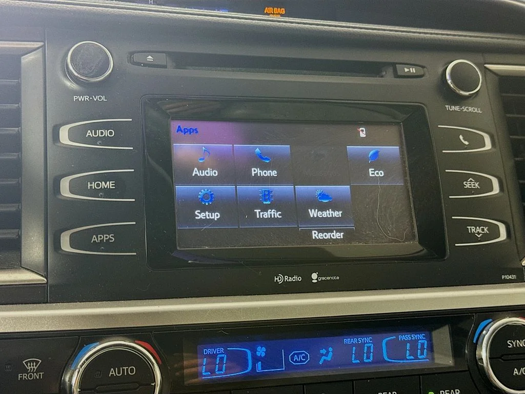 Used 2014 Black Toyota LE Plus V6 image 17